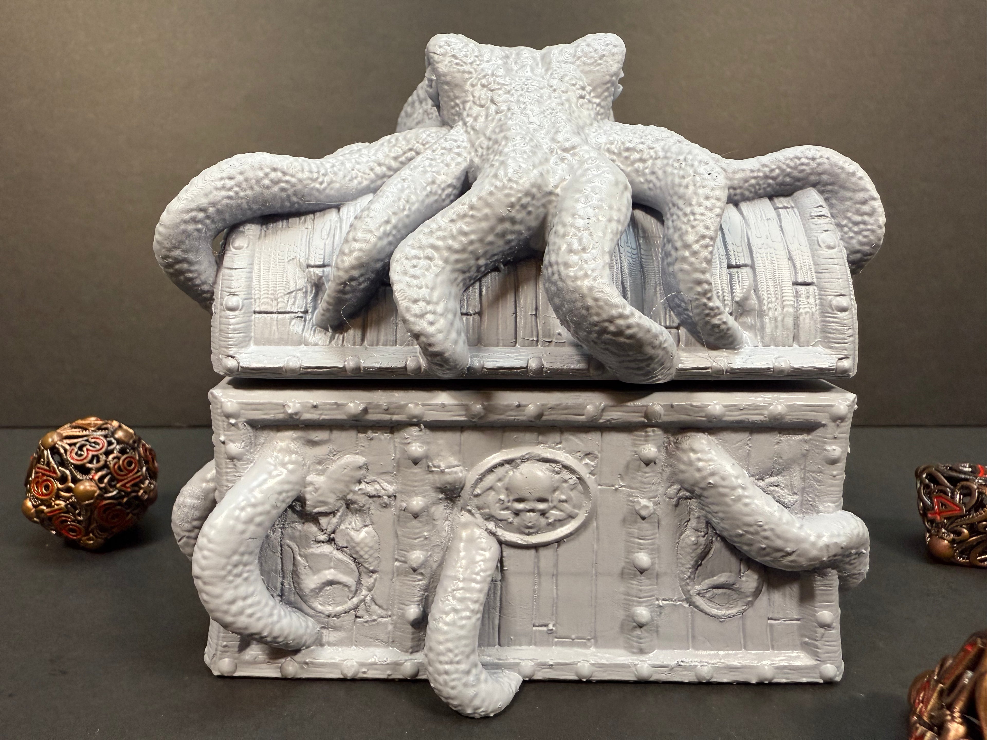 Kraken Hinged Dice Box