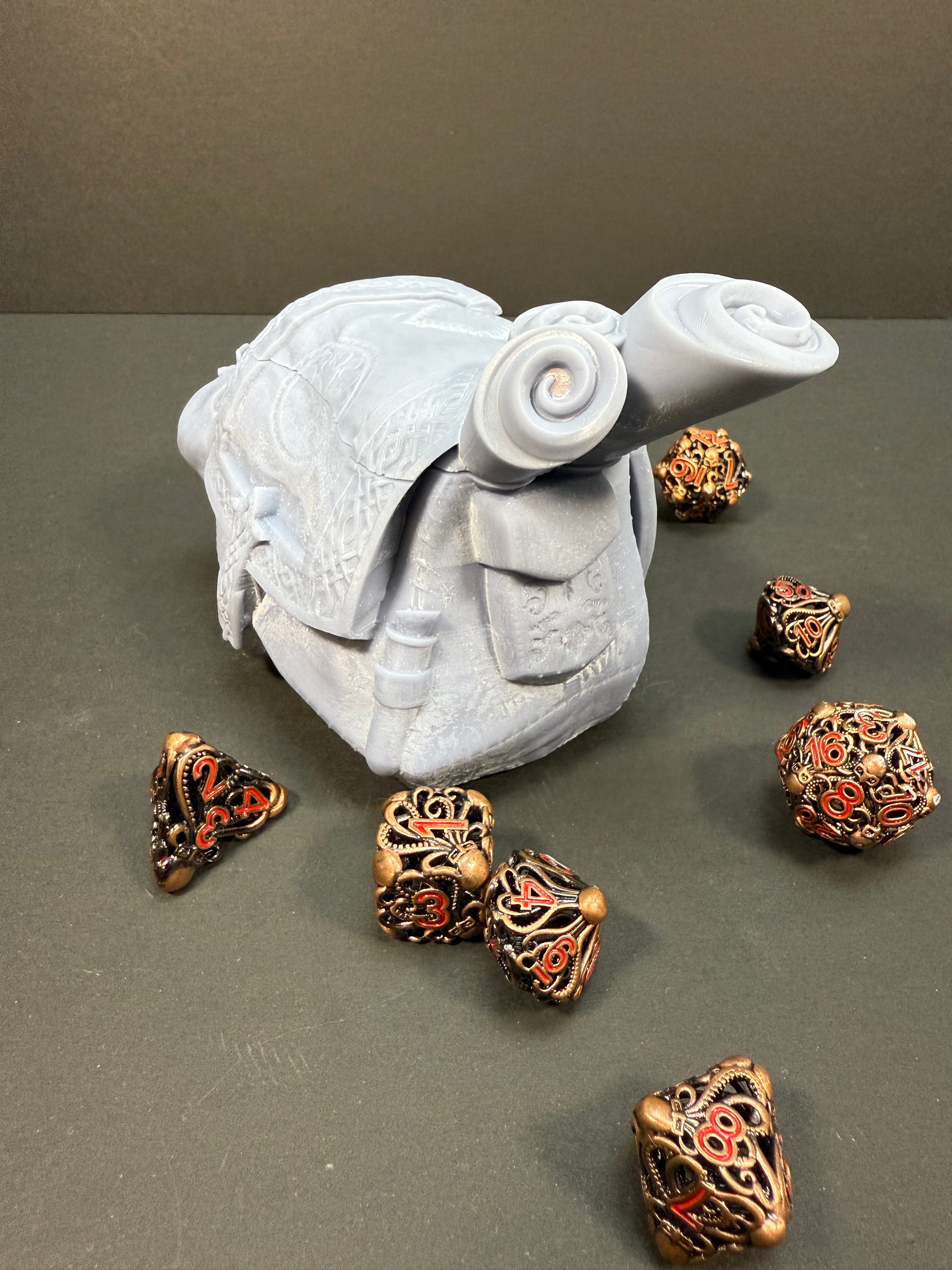 Rogue Dice Box with magnetic lid