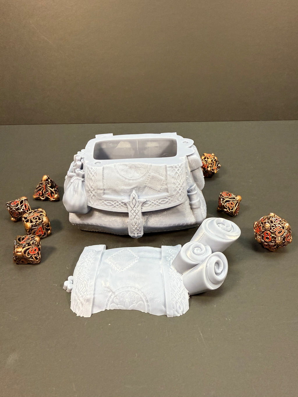 Rogue Dice Box with magnetic lid