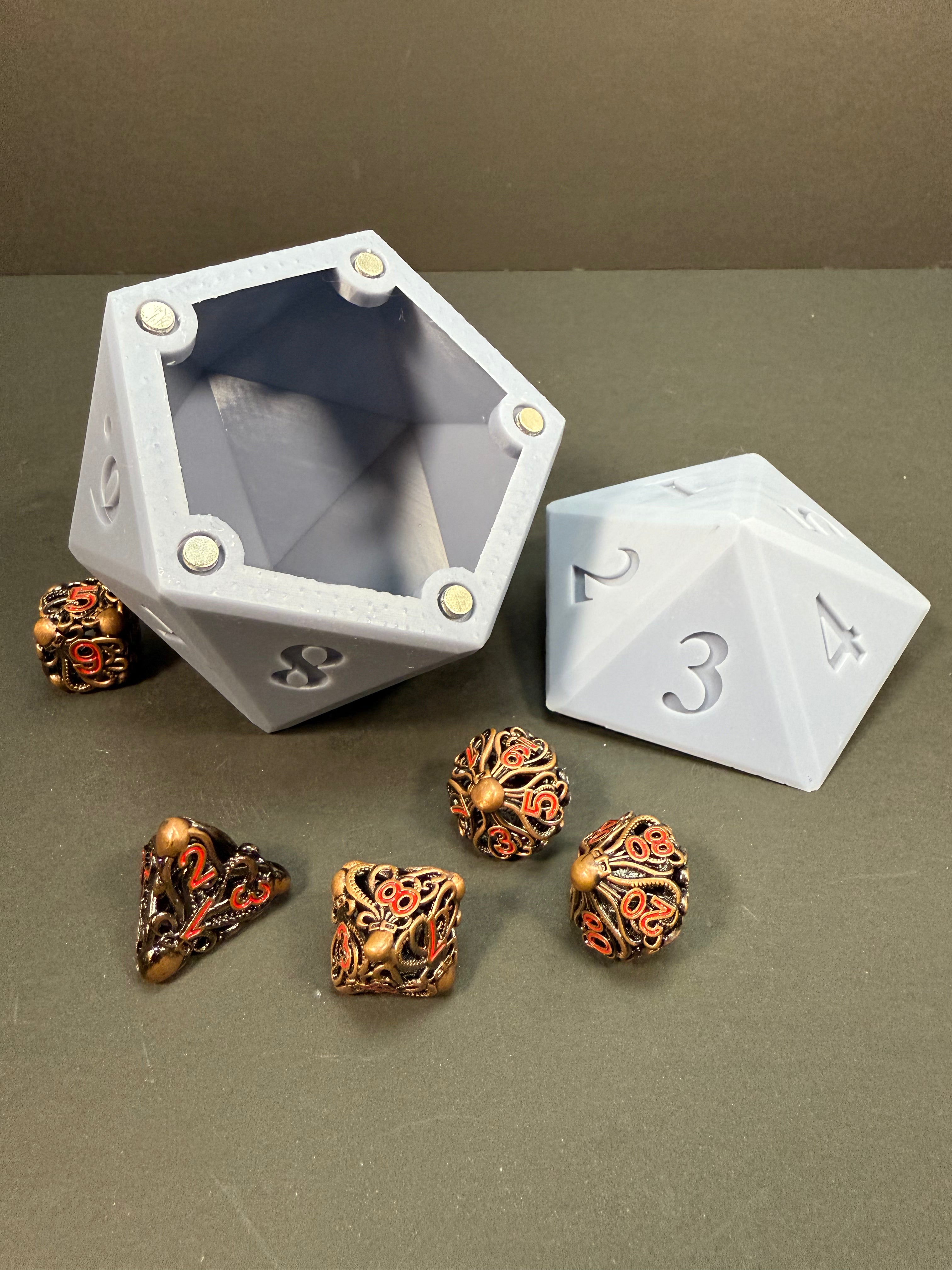 D20 Dice Box with magnetic lid