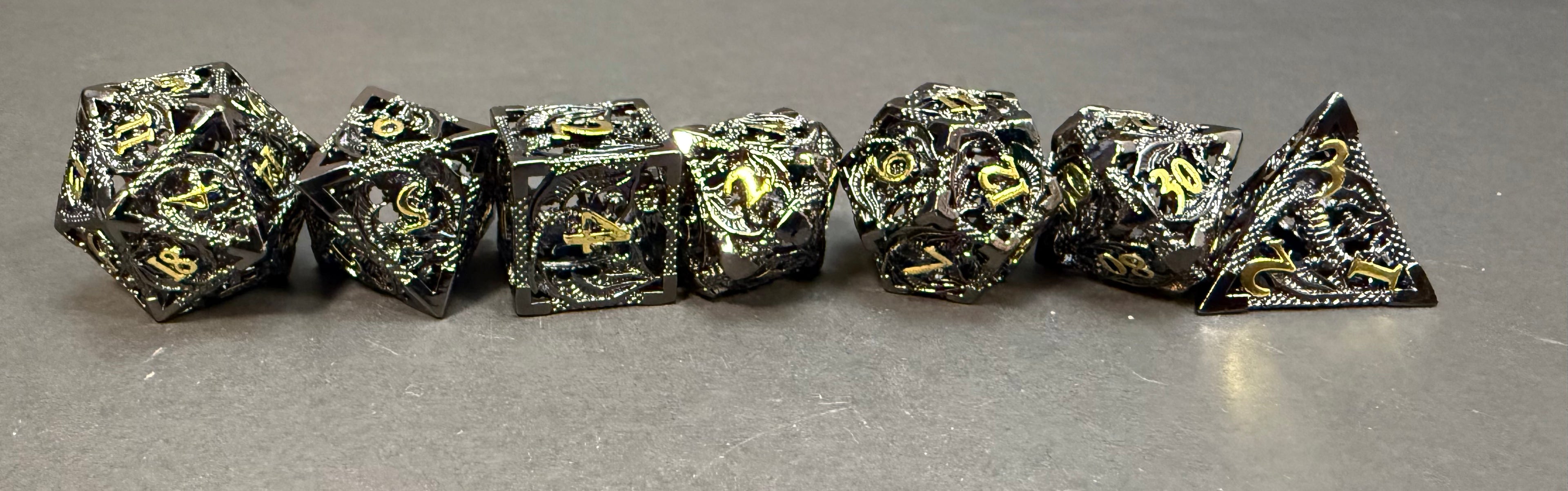Black & Gold Dragon Design Metal dice Set 7PCS
