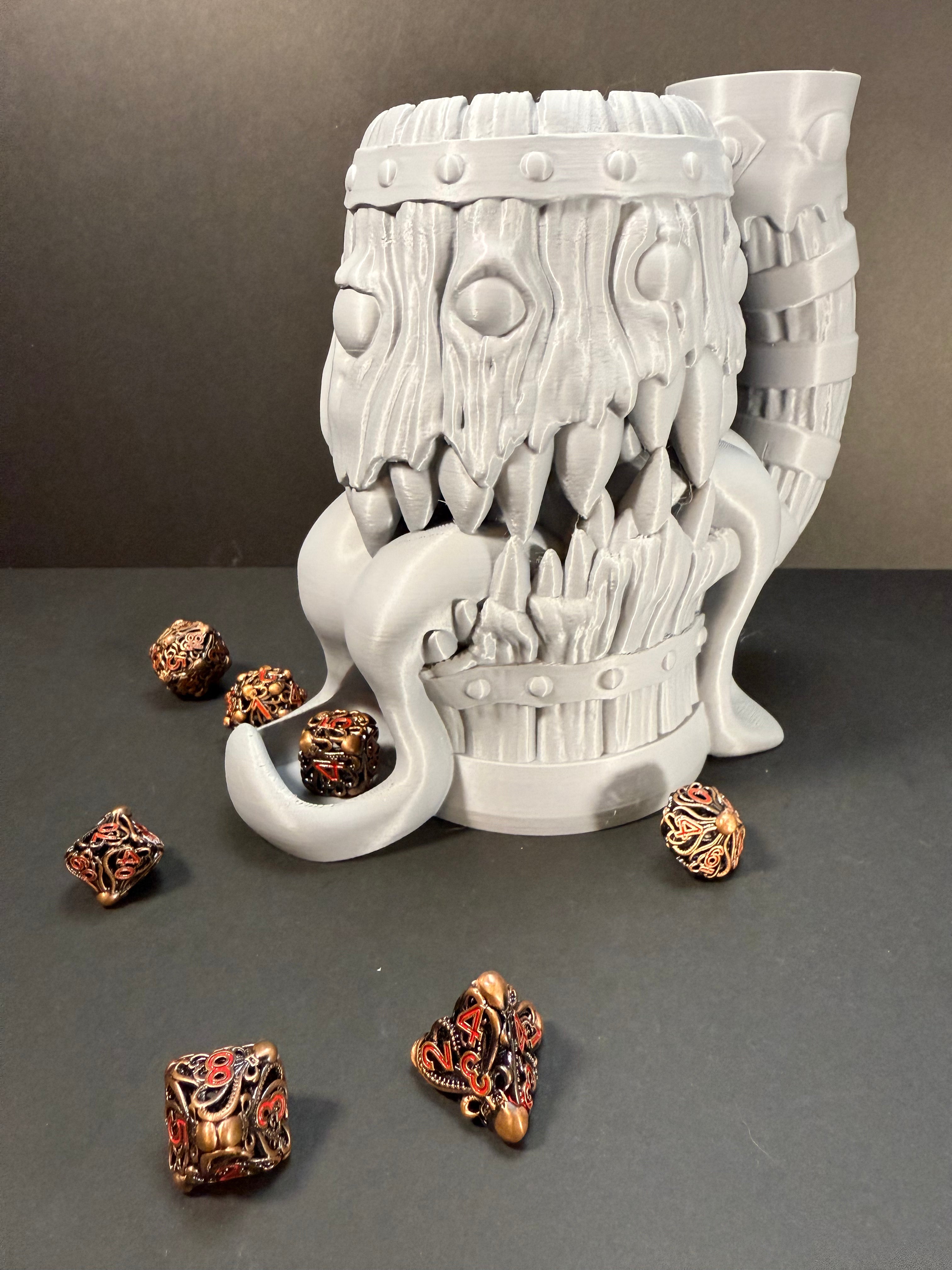 Mimic Tankard Dice Thrower/Can holder