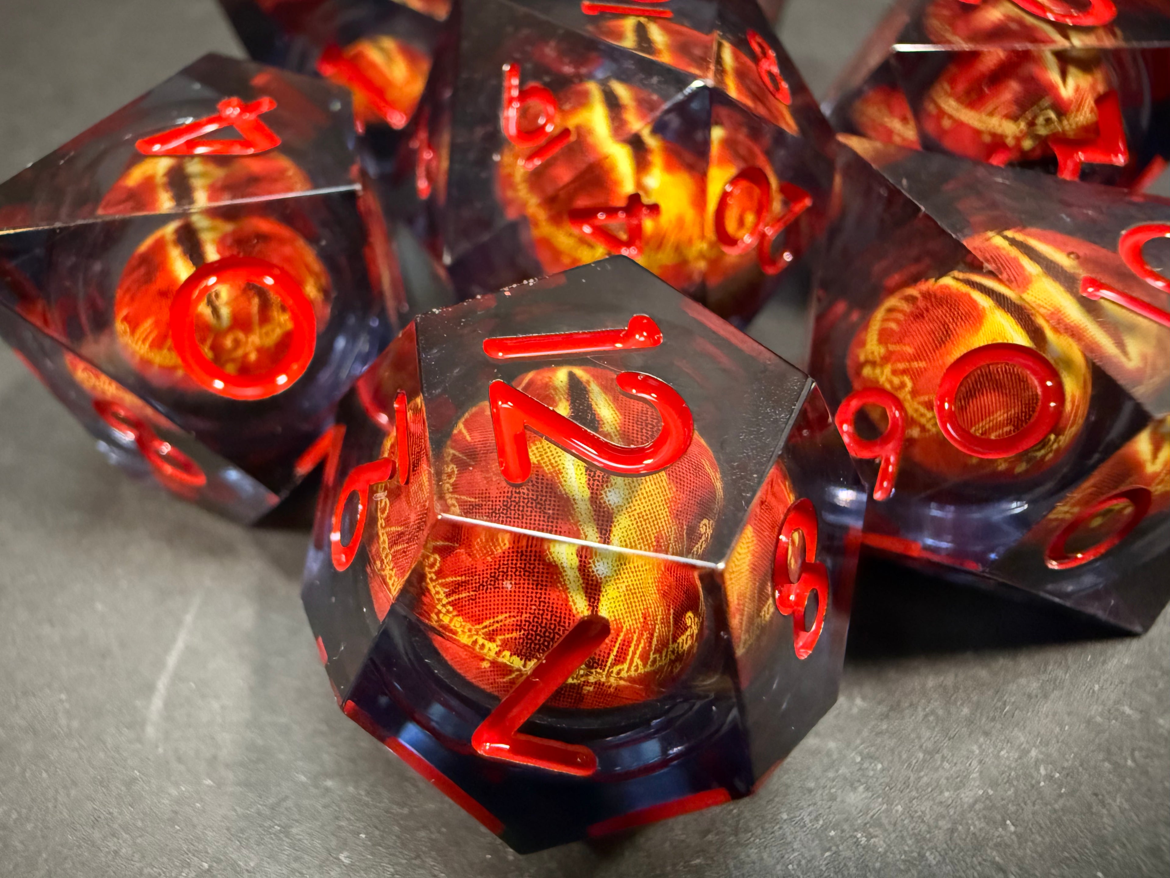 Eye of Sauron Lord of the Rings Dice Set 7PCS